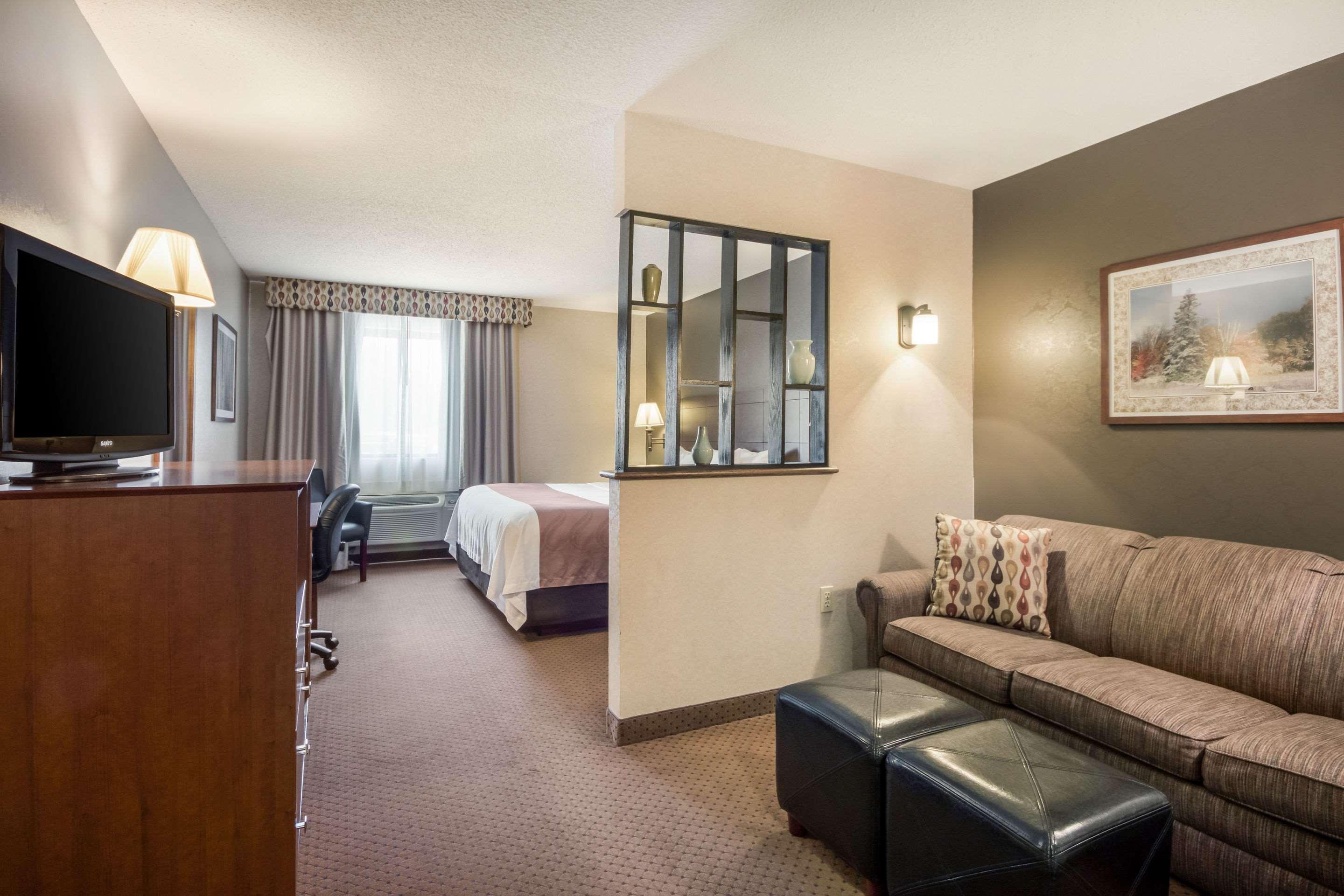 Quality Inn & Suites Newberry Εξωτερικό φωτογραφία